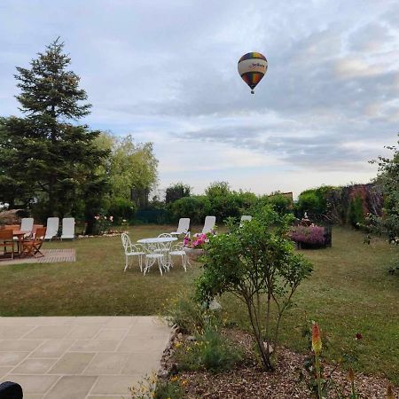La Maison Genevier - Chambre La Family Montreuil-en-Touraine Luaran gambar